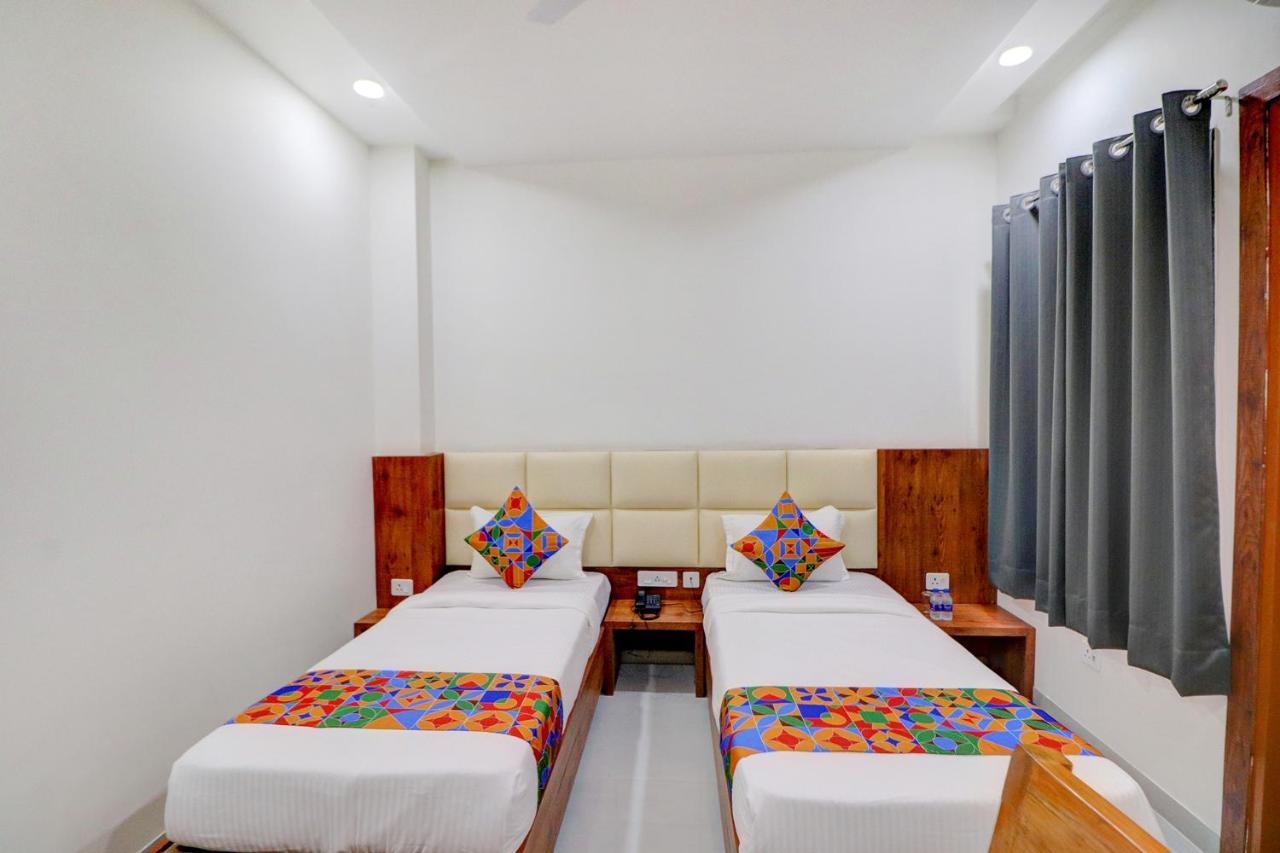 لاكناو Fabexpress The Regalia Inn المظهر الخارجي الصورة