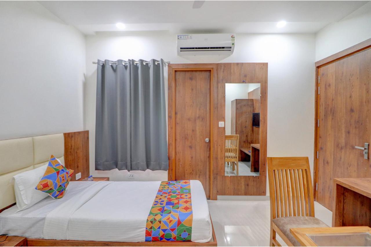 لاكناو Fabexpress The Regalia Inn المظهر الخارجي الصورة