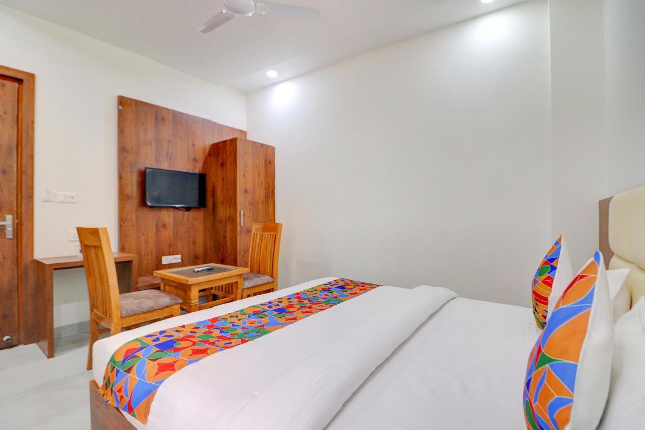 لاكناو Fabexpress The Regalia Inn المظهر الخارجي الصورة