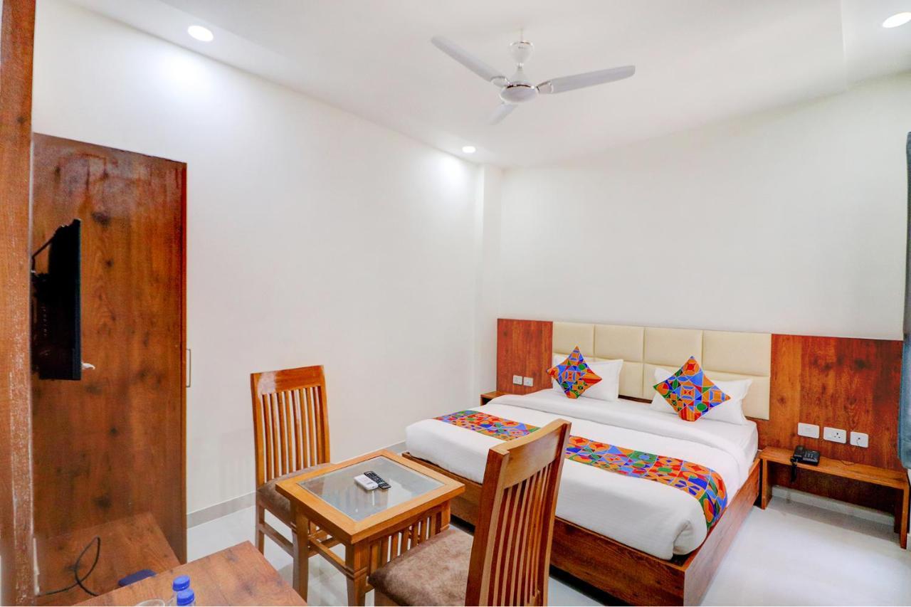 لاكناو Fabexpress The Regalia Inn المظهر الخارجي الصورة